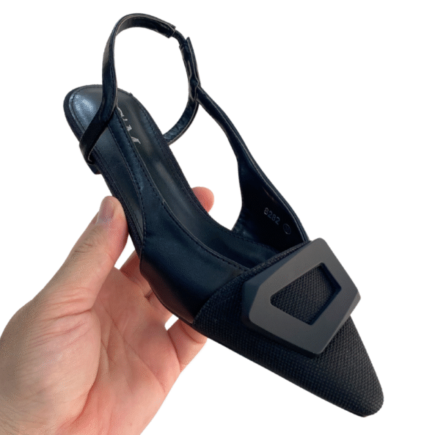 Escarpin a Petit Talon